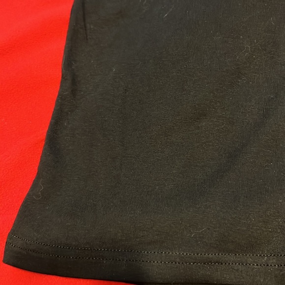 Ruby & bee dog mom T-shirt Nwot - Picture 6 of 9